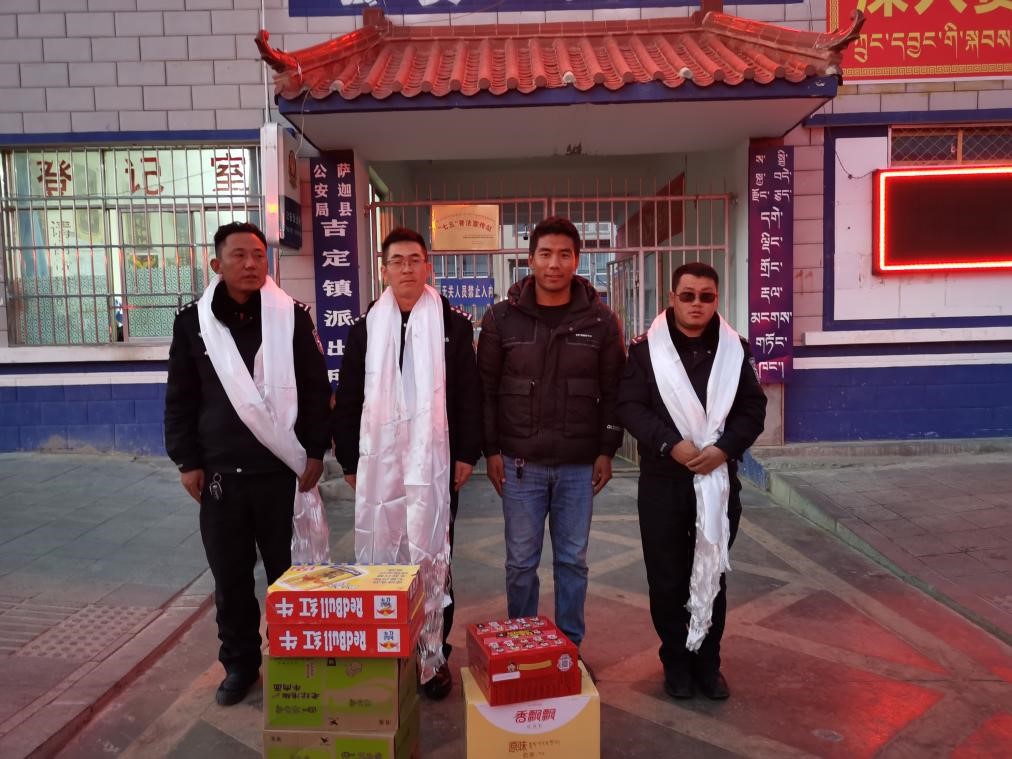 點(diǎn)贊！西藏圣凈環(huán)保服務(wù)有限公司送去的這份愛(ài)心